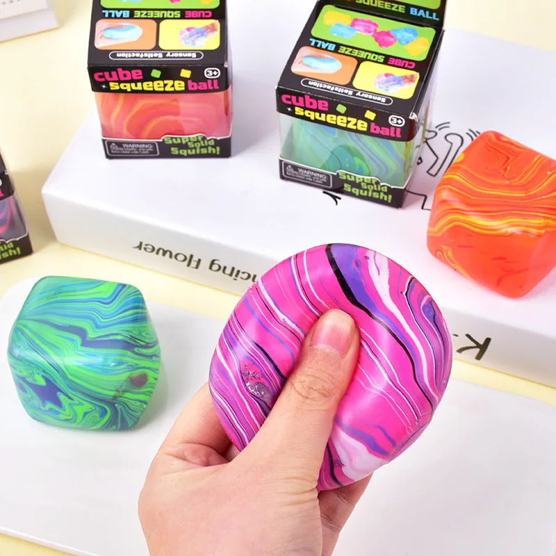 Akışkan buz küpleri, sıkın ve  - Fidget Cube Original incelemesi ve fiyatı